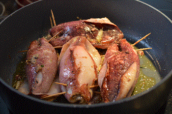 I calamari ripieni, in padella